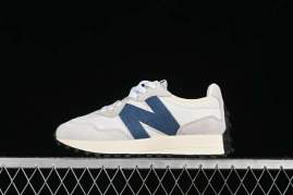 Picture of New Balance 327 _SKUfw18028693268386802fw
